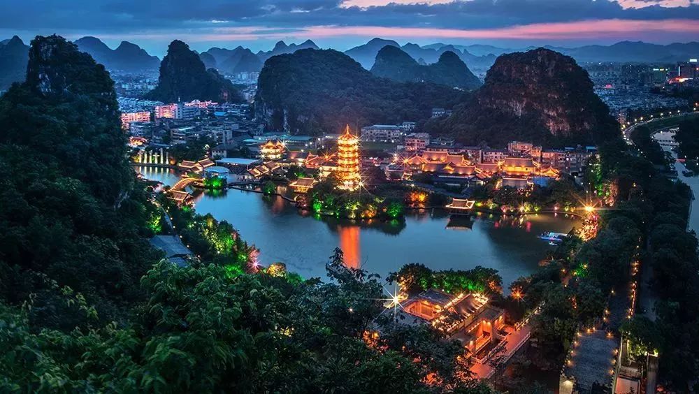 漫步广西，南疆翡翠的画卷与歌谣