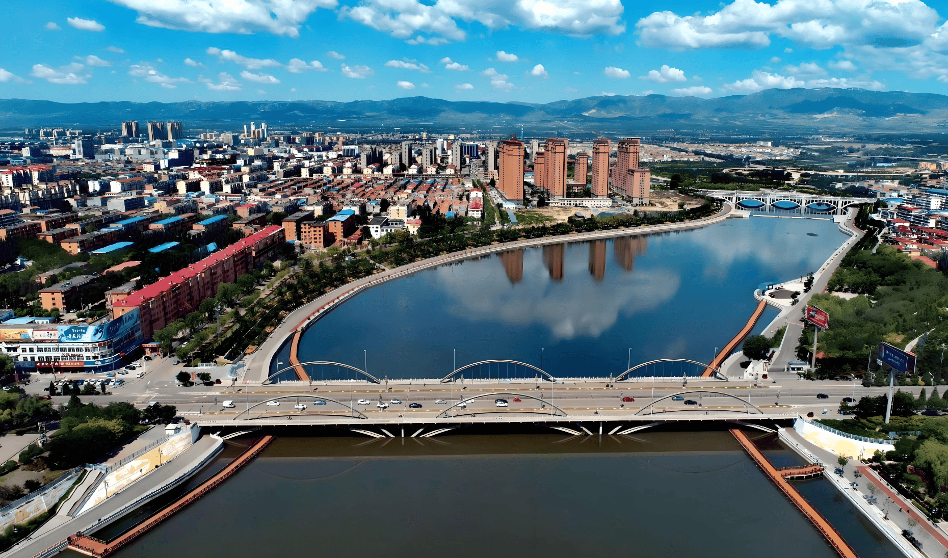 朔州往事，古老城池中的情感史诗